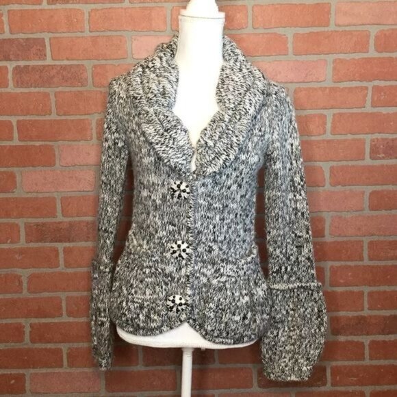 BCBGMaxazria womens cardigan sweater chunky button front - Picture 1 of 9